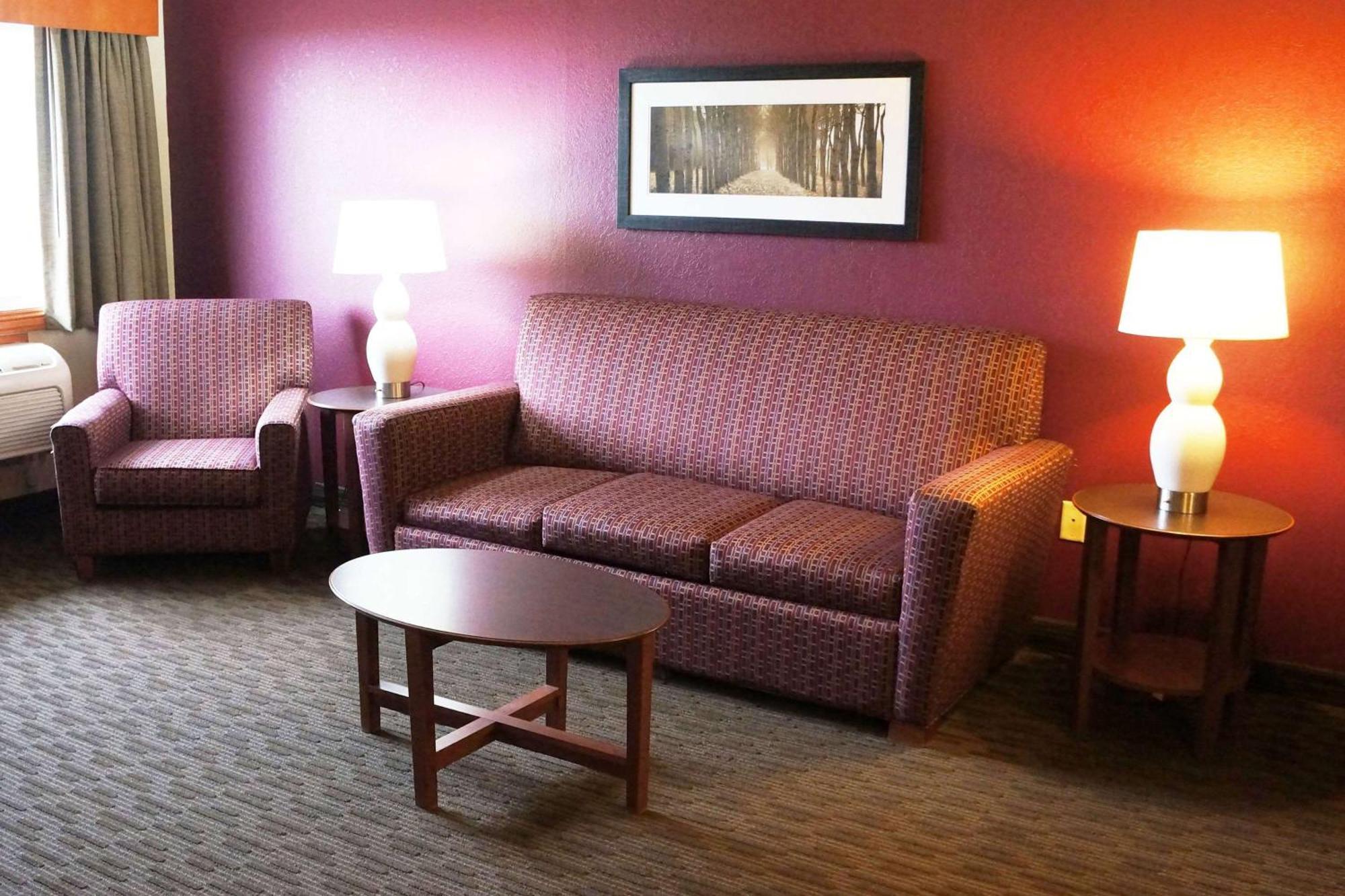 Americinn By Wyndham Baldwin Eksteriør billede