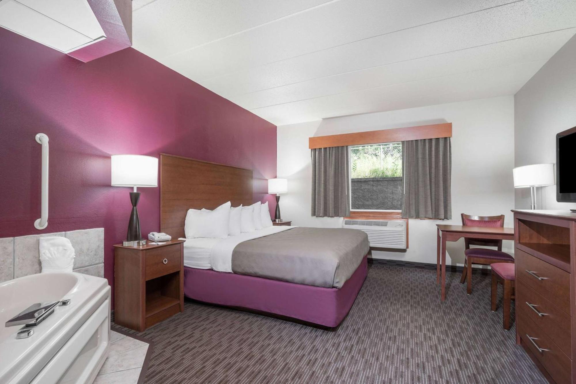 Americinn By Wyndham Baldwin Eksteriør billede