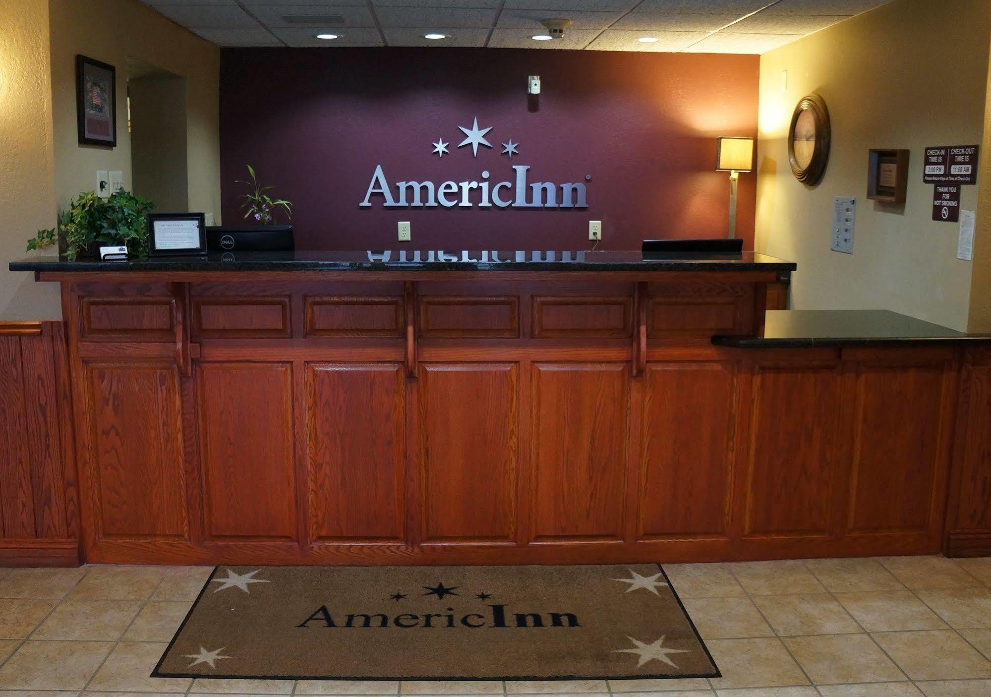Americinn By Wyndham Baldwin Eksteriør billede